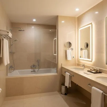 Hotell Grand Mirage & Side