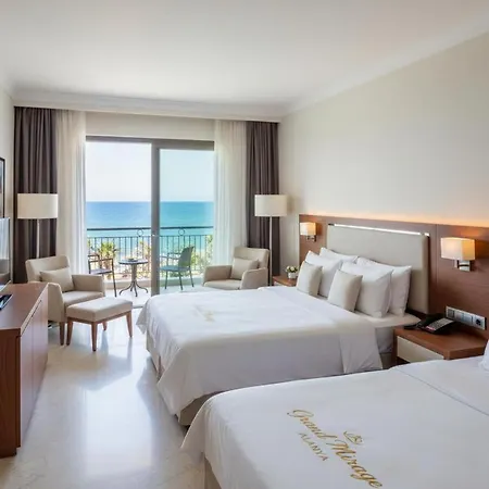 Hotell Grand Mirage & Side