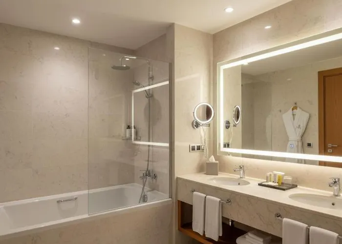 Grand Mirage Hotel&spa Hotel