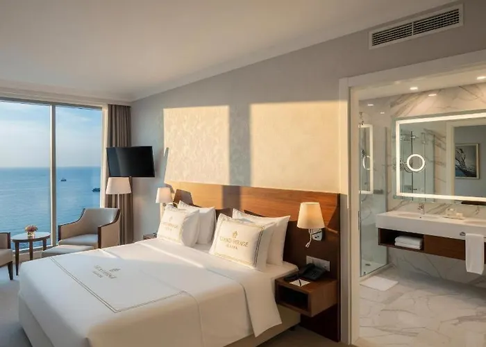 Grand Mirage Hotel&spa Hotel