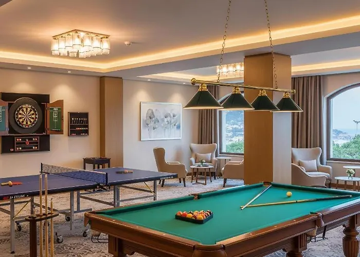 Отель Grand Mirage &